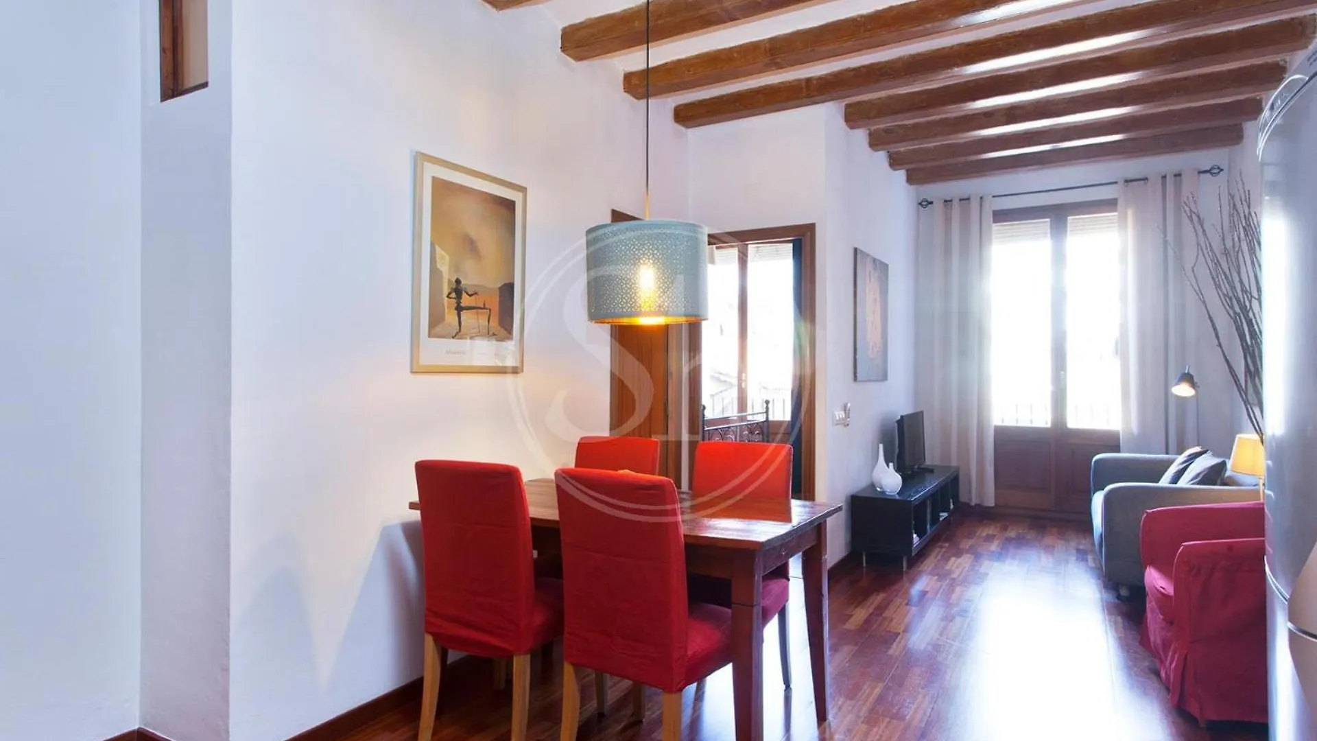 Daire Tranquilo Y Luminoso Apartamento En El Eixample Barselona